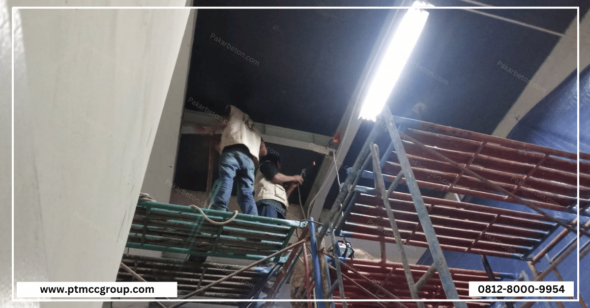Perkuatan Struktur Serat Carbon